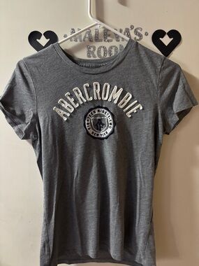 Abercrombie & Fitch Grey Logo Short Sleeve Tee